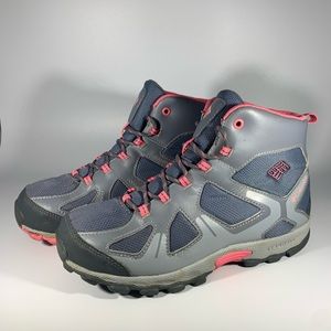 Columbia Peakfreak Xcrsn Hiking Boots Women’s Sz 6